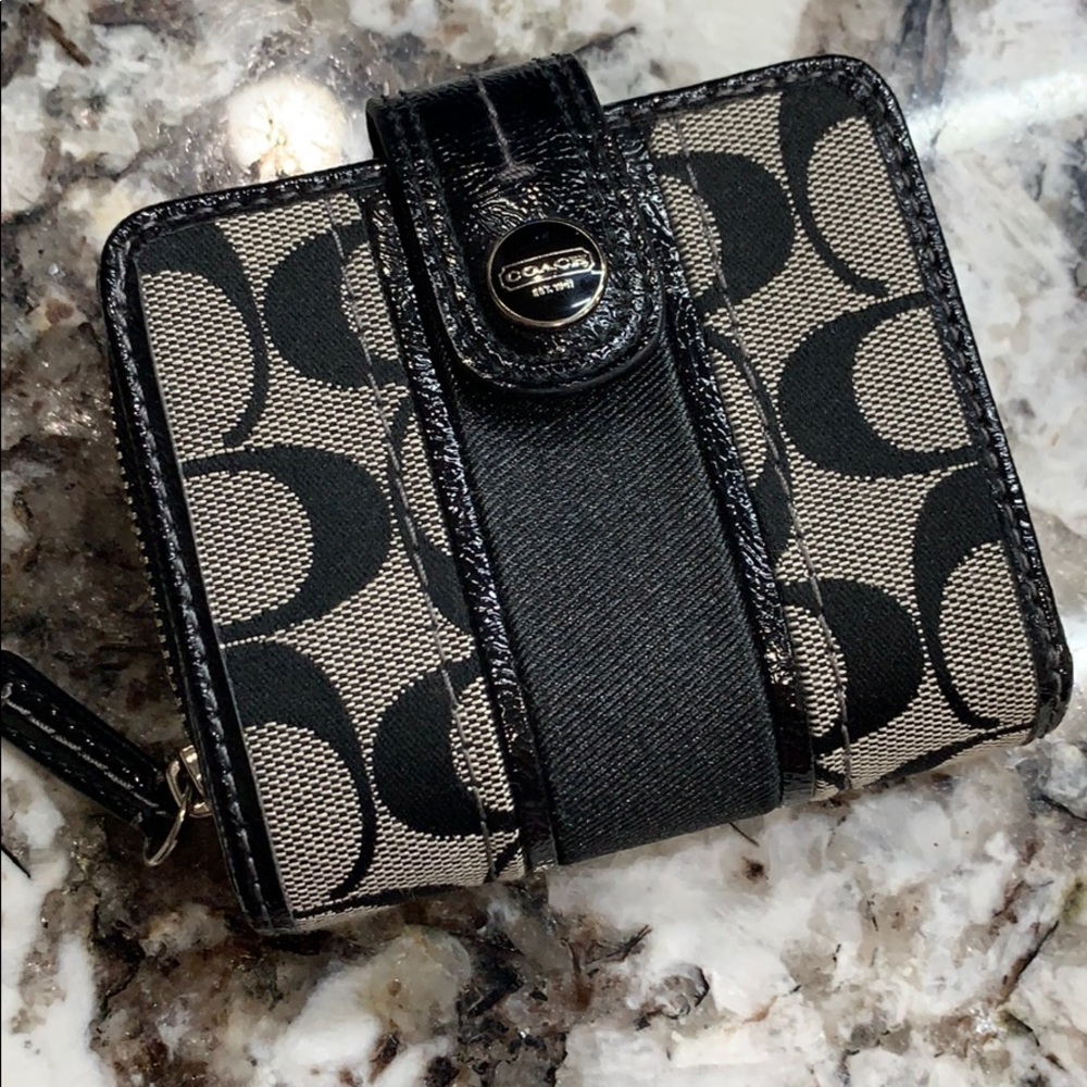 Coach mini wallet